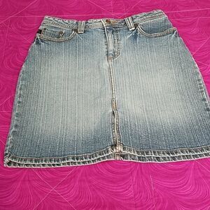 ✔ 5 for $25 Rider's Jean skirt size 5 / 6